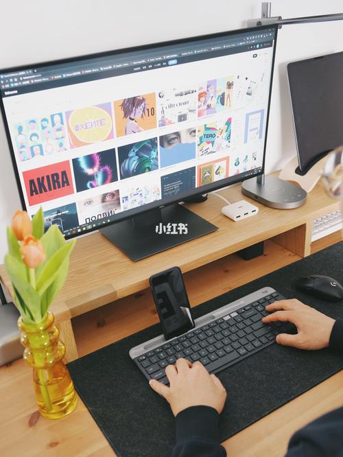 一个设计师的办公桌到底需要多少电子产品？